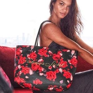 NWT [Victoria’s Secret] Floral Tote Bag